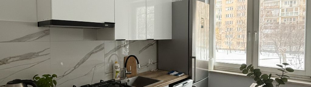 3 miejsca parkingowe / 3 pokoje /taras