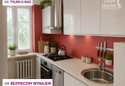 Duże dwupokojowe mieszkanie z oddzielna kuchnią