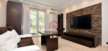 W pełni wyposażone z klimatyzacją 2 pokoje+kuchnia