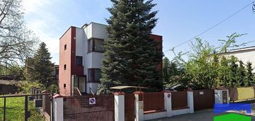 Julianów - 2 domy (350 m2 i 300 m2)