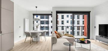 Luksusowy apartament z balkonem | towarowa towers