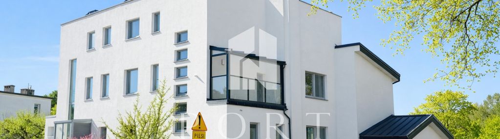 Nowoczesny dom w centrum gdyni, blisko morza