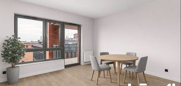 Luksusowy apartament scala, ostatnie piętro