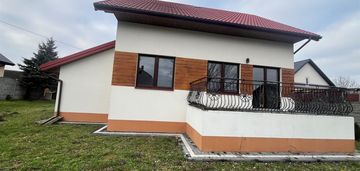 Dom w spokojnej okolicy