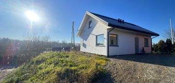 Energooszczędny nowy dom do własnej aranżacji