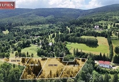 Urokliwa działka budowlana.