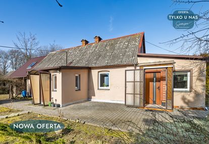 Dom wiejski z potencjałem – 4500 m² terenu + garaż