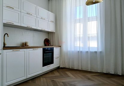 Stylowe mieszkanie w kamienicy przy jaracza