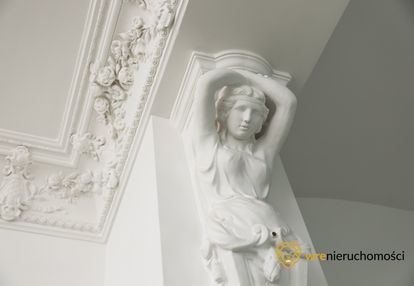 Apartament dwupoziomowy w zabytkowej kamienicy