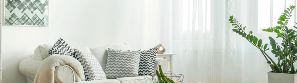 Mieszkanie+komórka+m. parkingowe (cena za komplet)