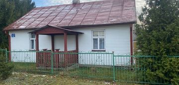Urokliwy drewniany domek – ruda wolińska 42