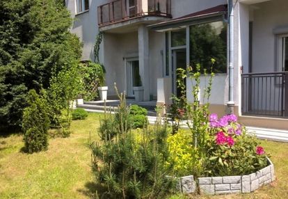 Apartament w centrum z ogródkiem