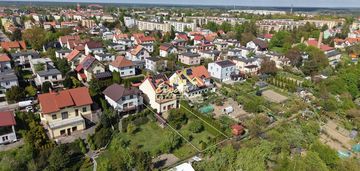 Dom jednorodzinny z odrębnym lokalem mieszkalnym