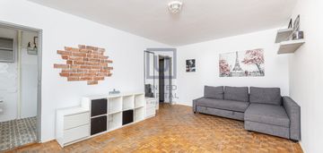 Kawalerka z osobną kuchnią | solec