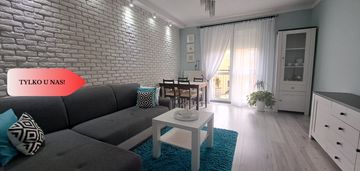 2 pokoje/ i piętro/ balkon/warzyń