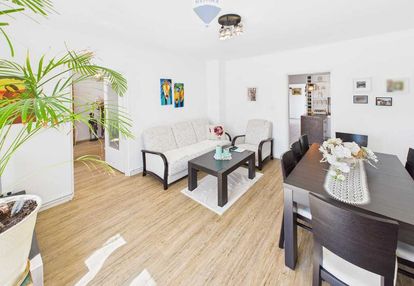 2 domy - 3 niezależne mieszkania - działka 1884 m²