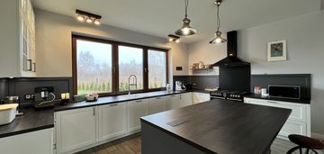 Elegancki dom parterowy w walendowie