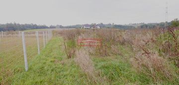 1053 m2- budowlana- brzeźnica