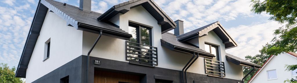 Dom w zabudowie bliźniaczej - naterki