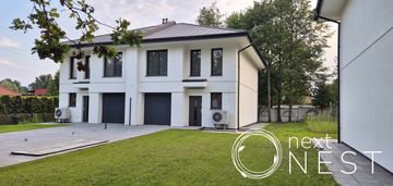 Nowy dom w zabudowie bliźniaczej i 5 pokoi i wawer