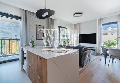 Komfortowy apartament, ciche 3 pokoje w centrum