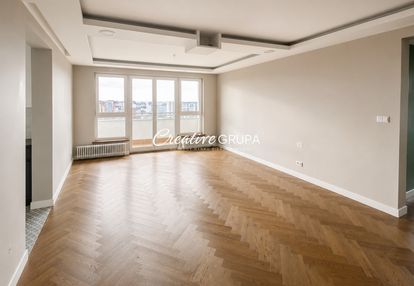 Penthouse z widokiem na warszawę