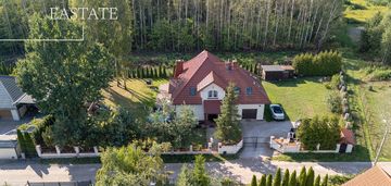 Funkcjonalny i ciepły | 2 łazienki | duża działka