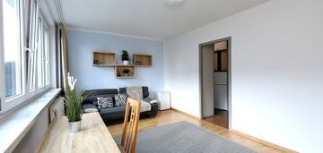 Umeblowana kawalerka  na bielanach