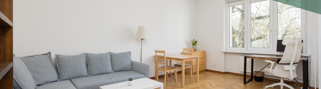 Przestronna kawalerka na zielonej saskiej kępie!