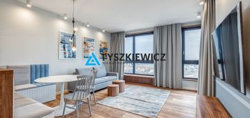 Dwupokojowe z widokiem na morze i miejscem w hali