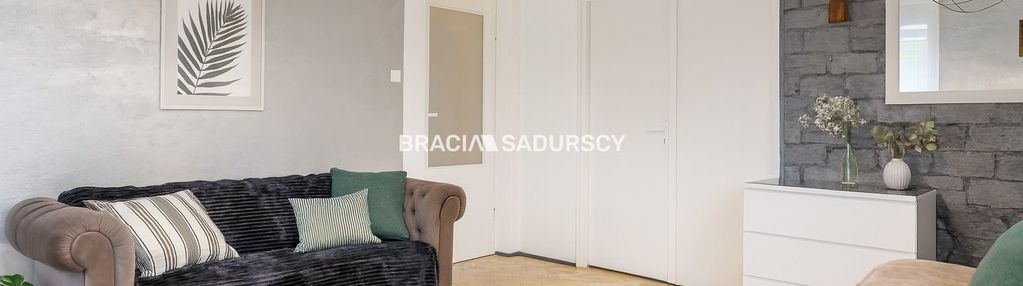 Stare podgórze, 2 pokoje + kuchnia/balkon