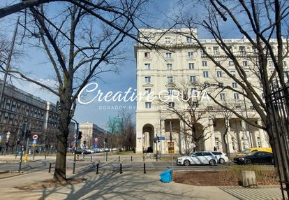 Wyjątkowe mieszkanie w kamienicy na muranowie .