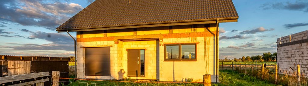 Dom w stanie surowym zamkniętym pyszczyn