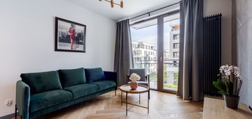 Garnizon, wrzeszcz! bez prowizji!