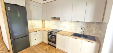 Projektant/szeregówki/3 pokoje/garaż/ balkon