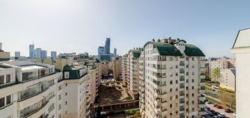 Panorama warszawy, cisza i prestiż - wyjątkowe 77