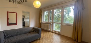 Przytulna kawalerka na sadybie