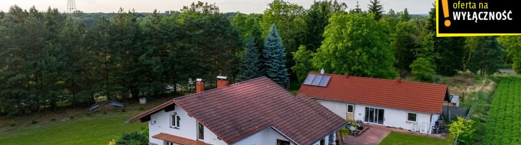 Stylowa posiadłość na 62 arach - 2 domy białoborze