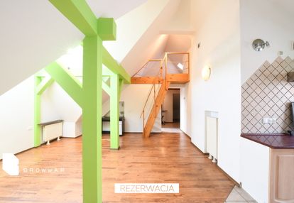 Rezerwacja-poznańska-93.3m2 po podłodze