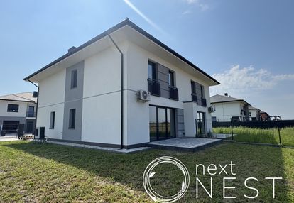 Dom z tarasem | 1 240 000 pln | 122,29 m2 |
