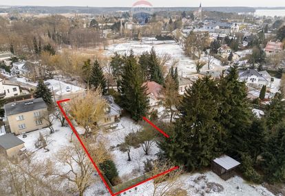 Dom w prestiżowej lokalizacji z pięknym ogrodem