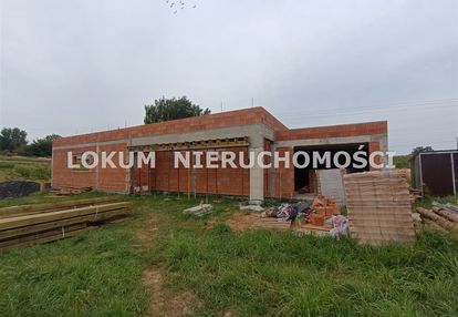 Parterowy dom w dzielnicy bzie górne