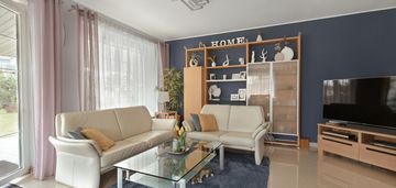 Podpiwniczony dom w komfortowej lokalizacji