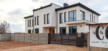 Dom z 2022 roku - 445 m² | 2 niezależne pietra|