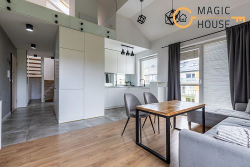 Dwupoziomowe 69 m² | antresola | wróbla staw