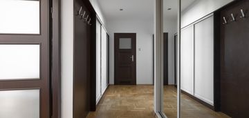 2 pokoje z osobną kuchnią po remoncie | blisko skm