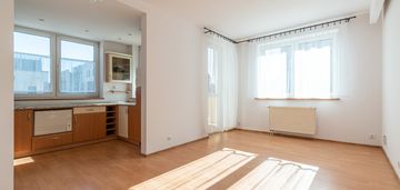 Żabiniec, 48m2, 2pok, balkon, w pełni umeblowane