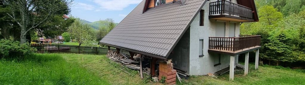 Dom w pobliżu wyciągów narciarskich