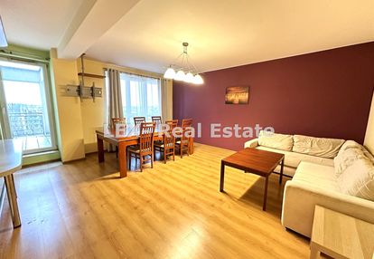 Apartament 83 m2 w ścisłym centrum pruszkowa.