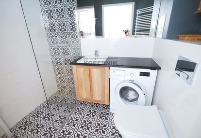 Strzałowa - dwa pokoje - ogromny balkon